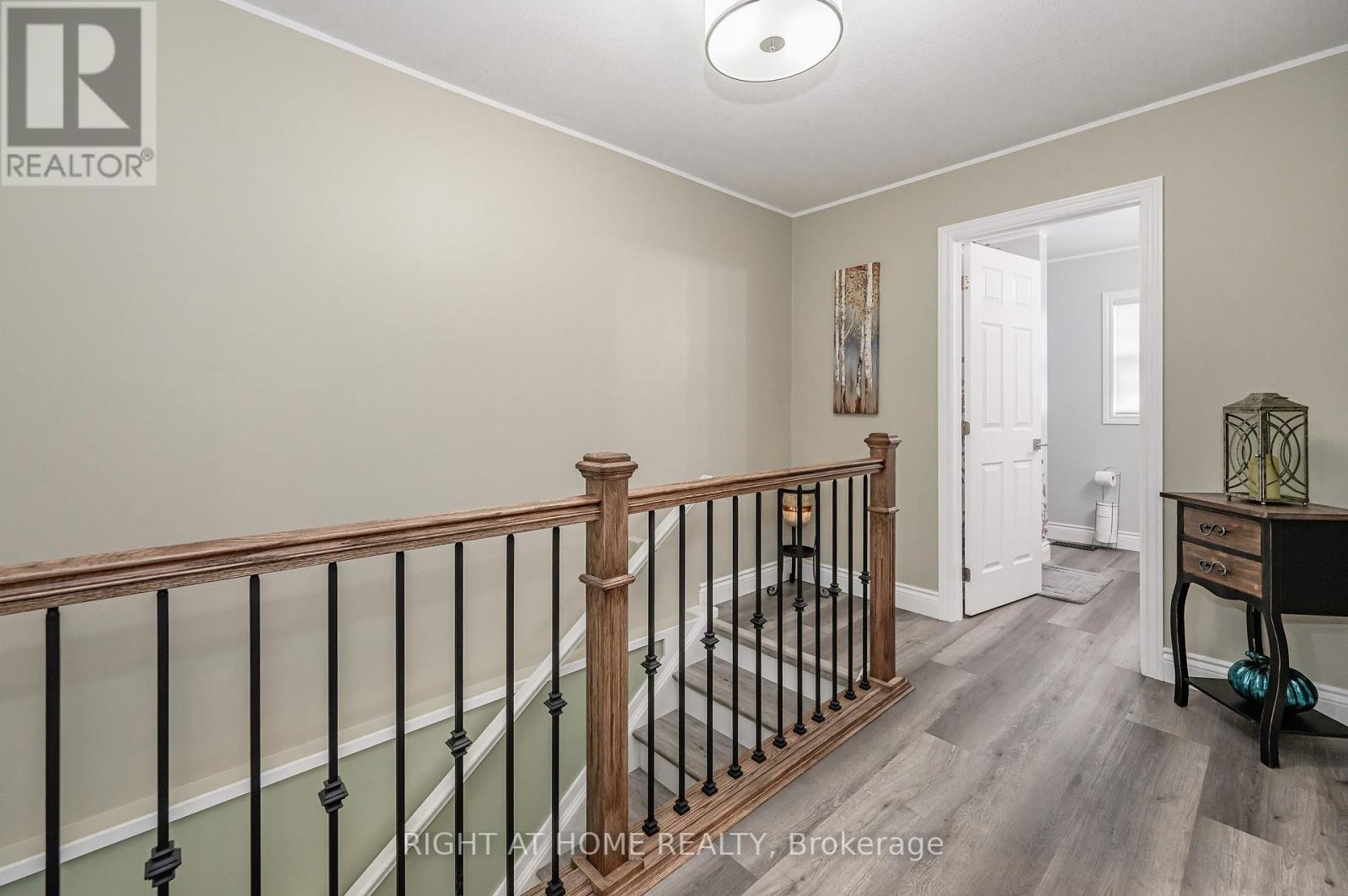 #46 -26 POPLAR DR, #46