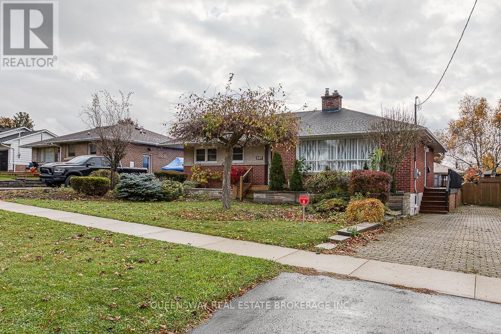 207 BRENDA CRES