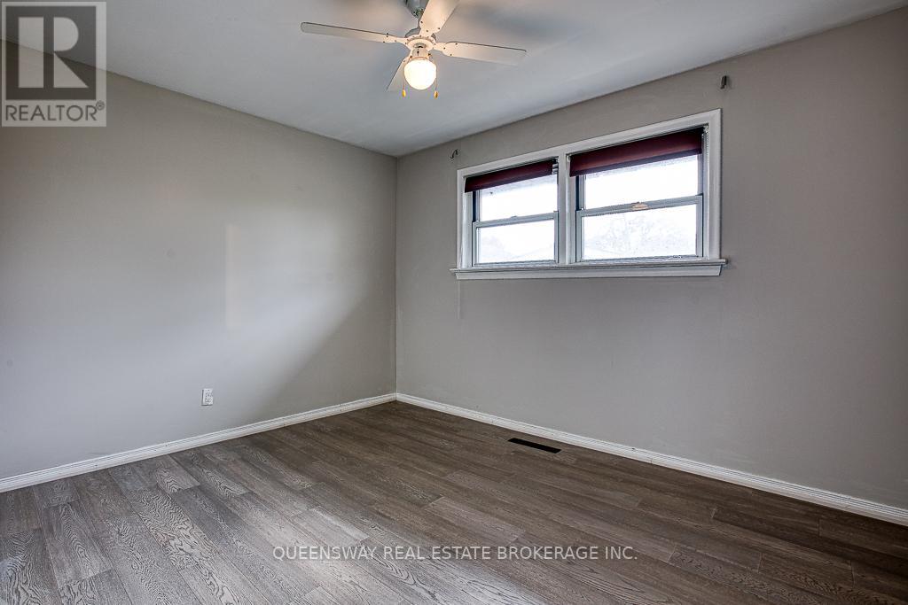 207 BRENDA CRES