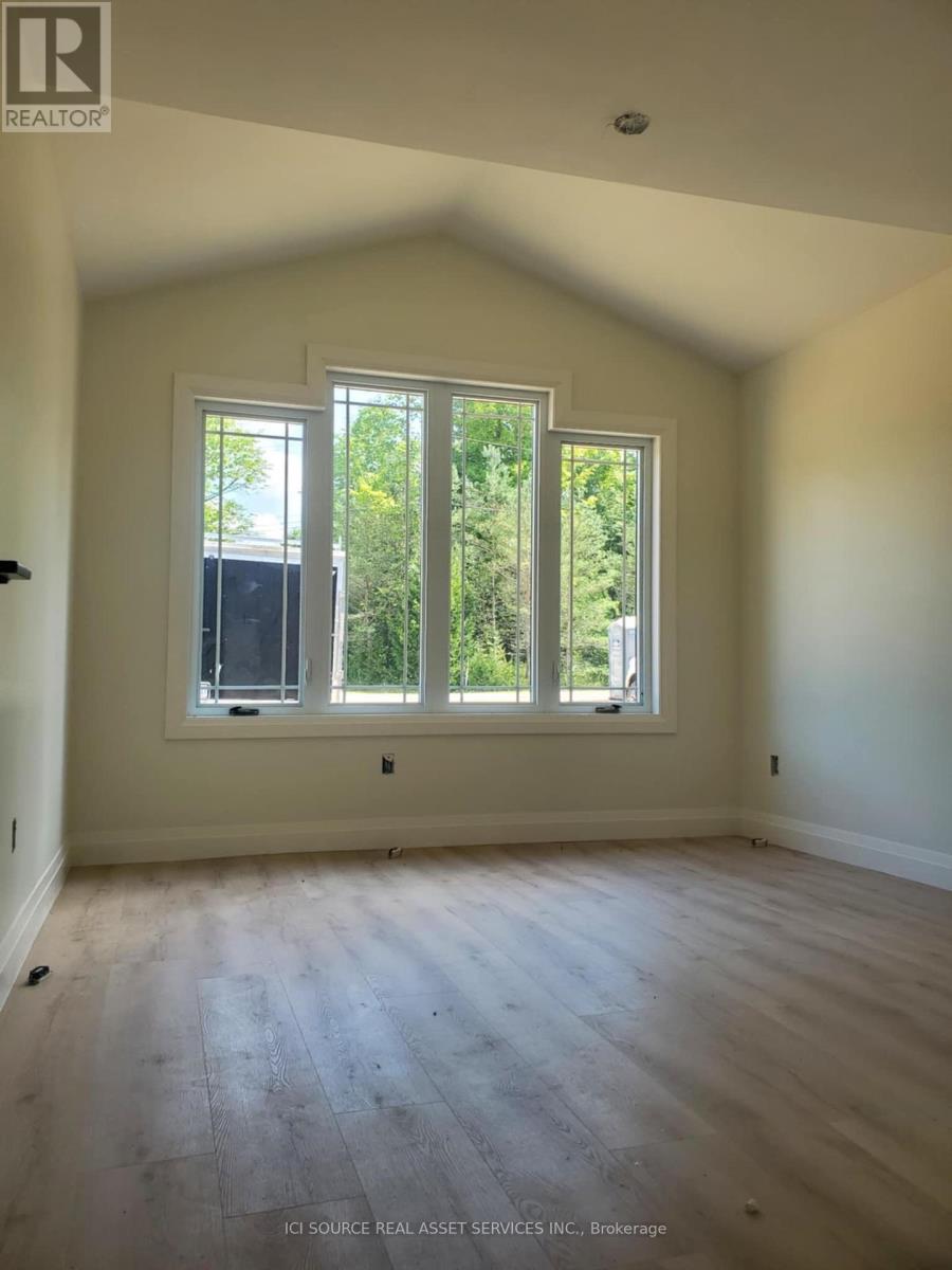 130 LOGAN ST
