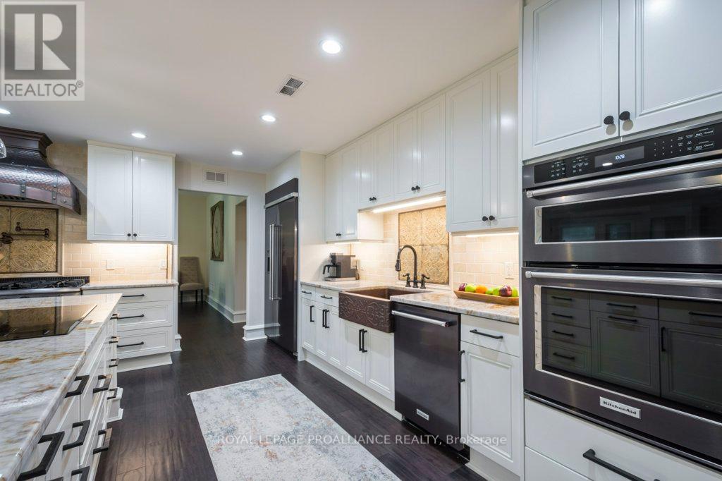 140 SIMPSON ST