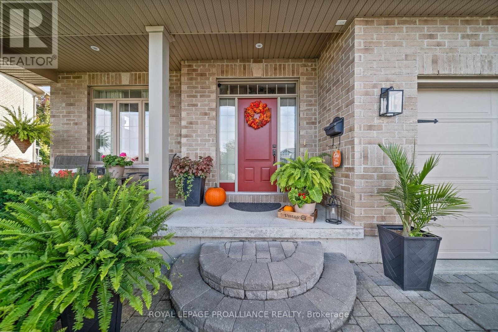 77 HANOVER CRT