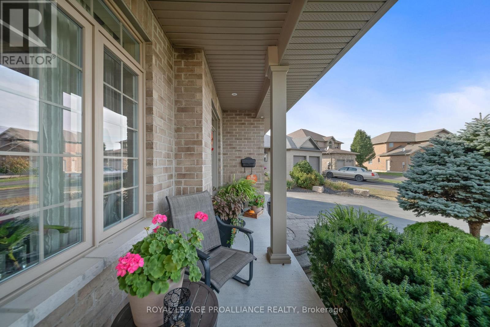 77 HANOVER CRT