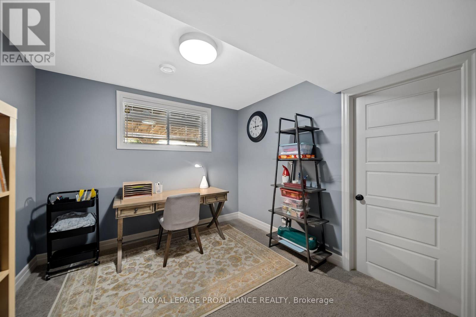 77 HANOVER CRT