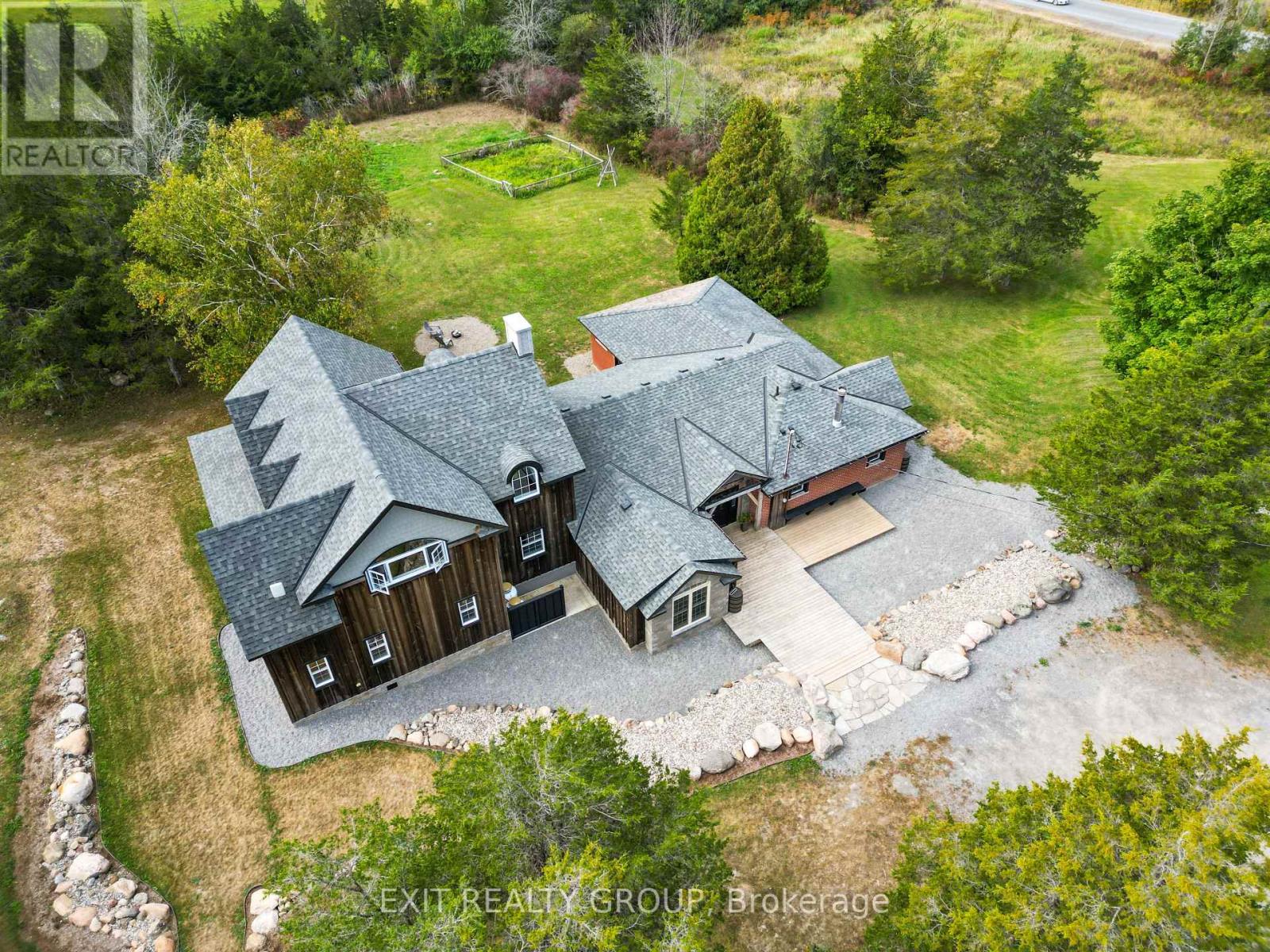826 BEECHWOOD RD