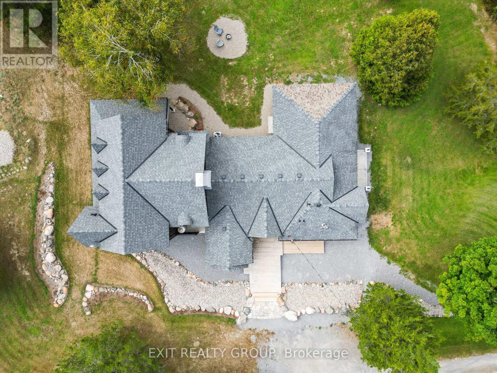 826 BEECHWOOD RD