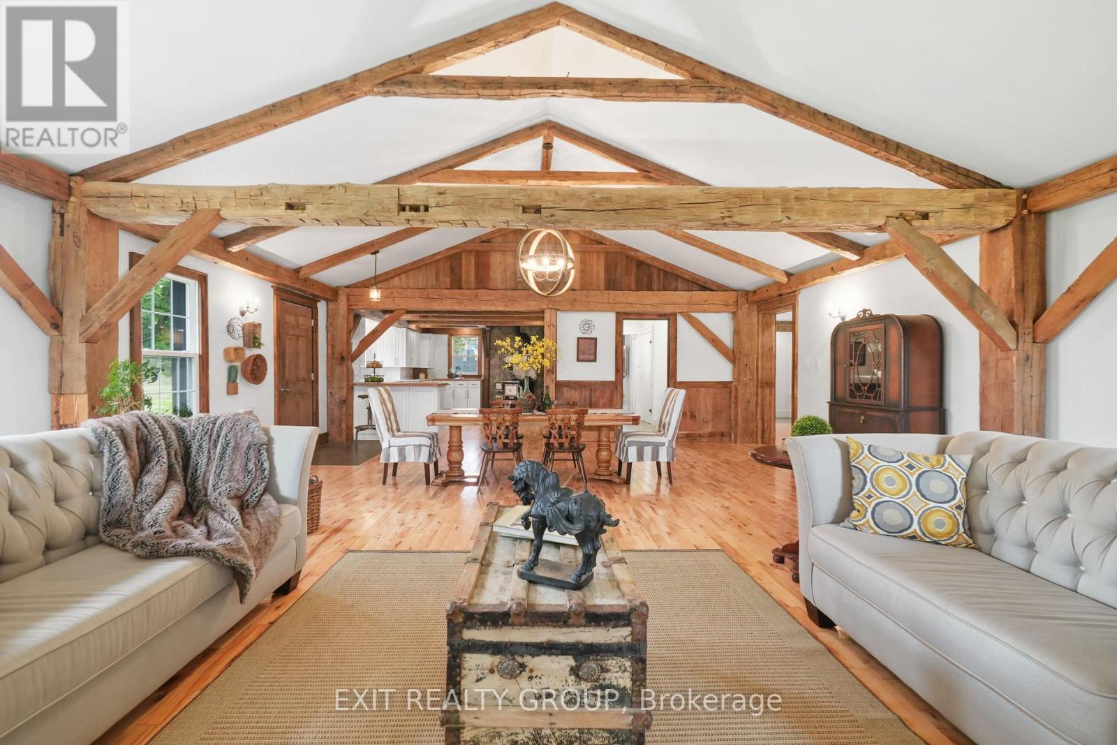 826 BEECHWOOD RD