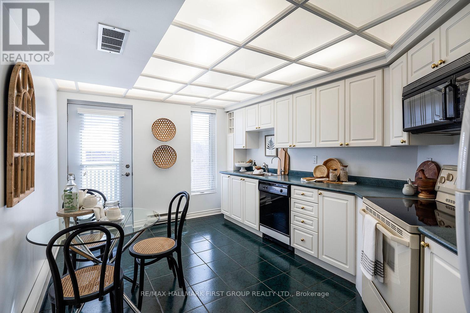 #401 -50 RIVERMILL BLVD, #401