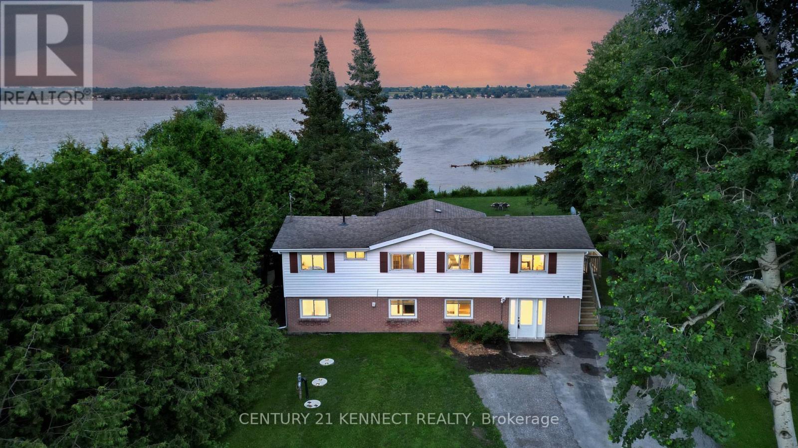 175 BEEHIVE DR