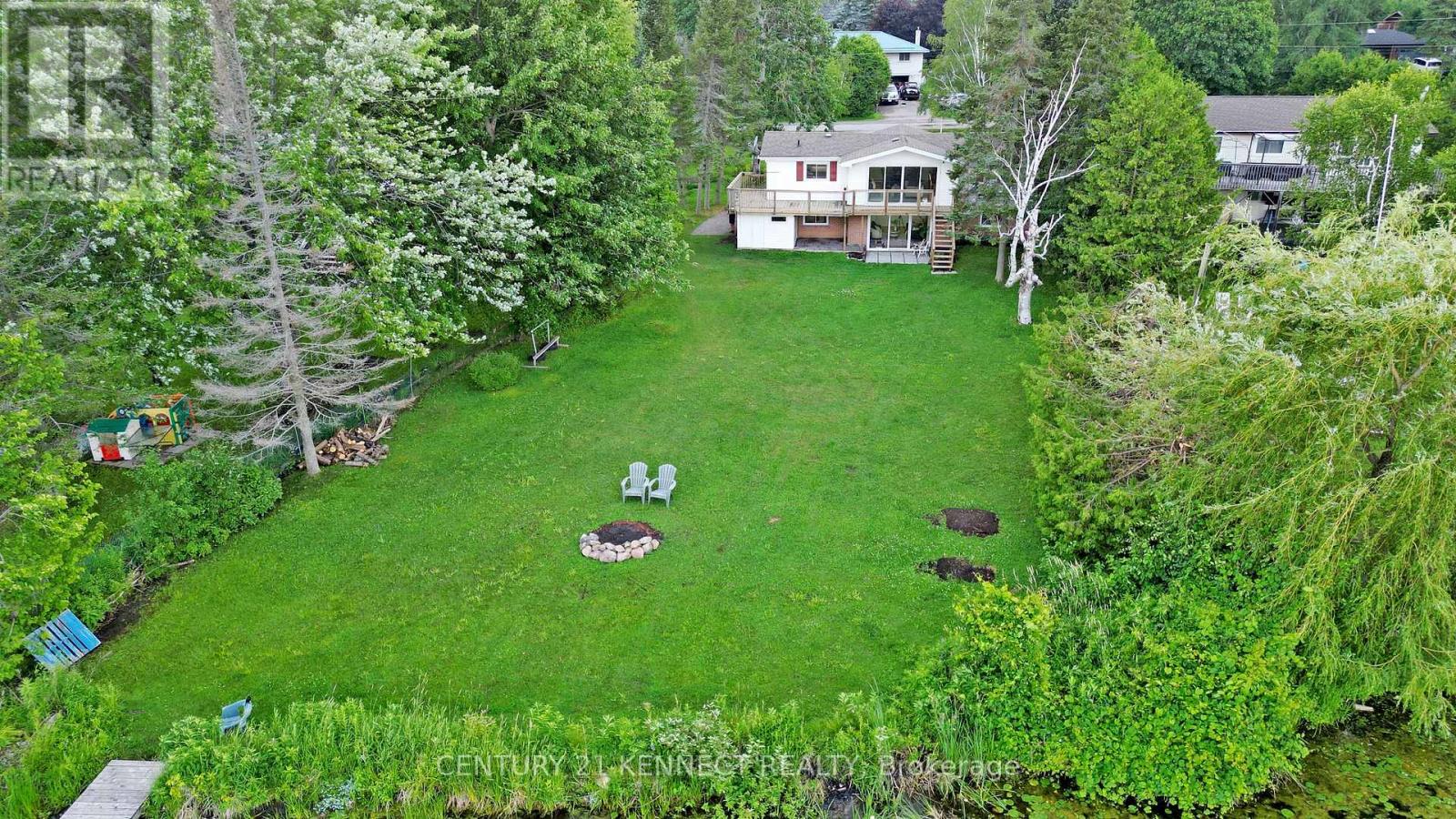 175 BEEHIVE DR