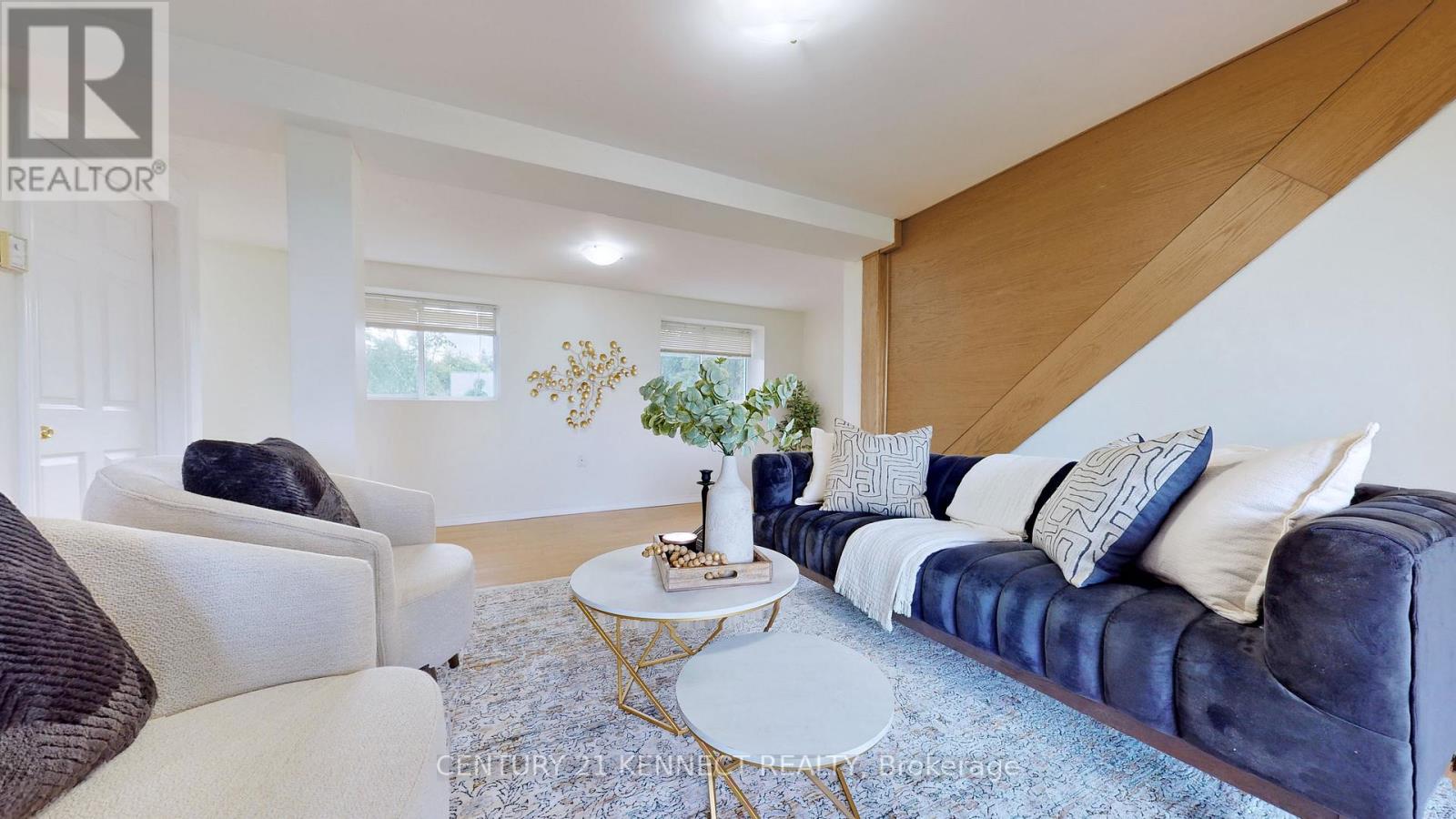 175 BEEHIVE DR