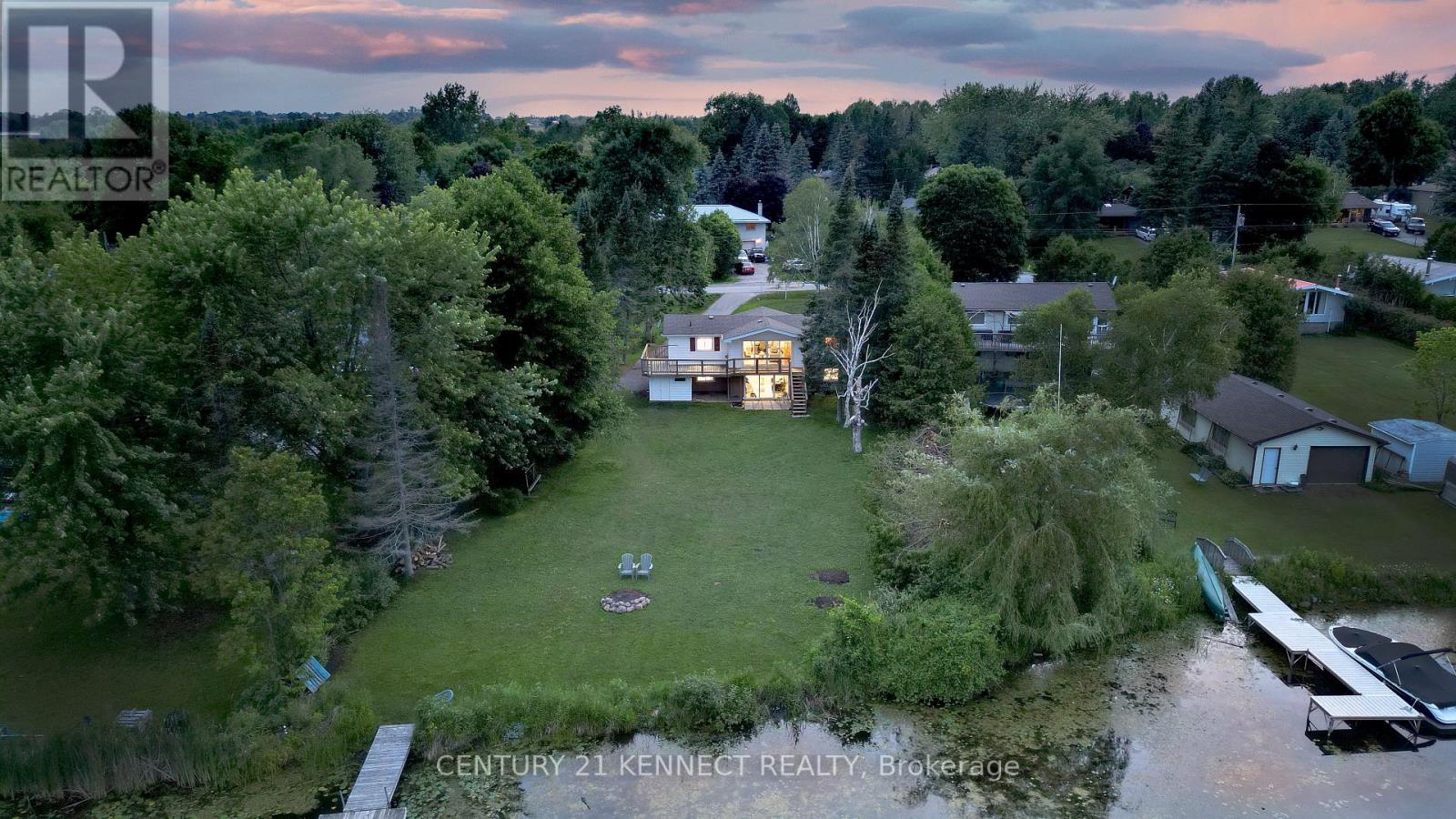 175 BEEHIVE DR