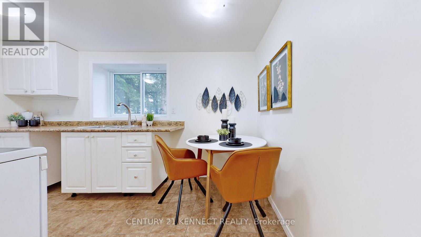 175 BEEHIVE DR