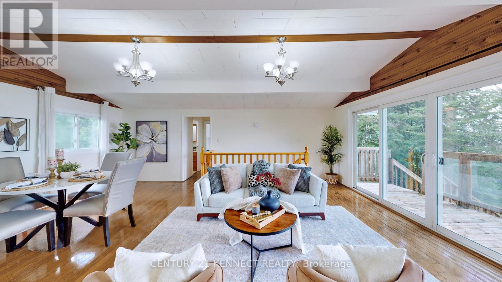 175 BEEHIVE DR