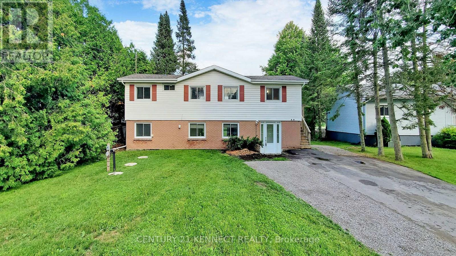 175 BEEHIVE DR