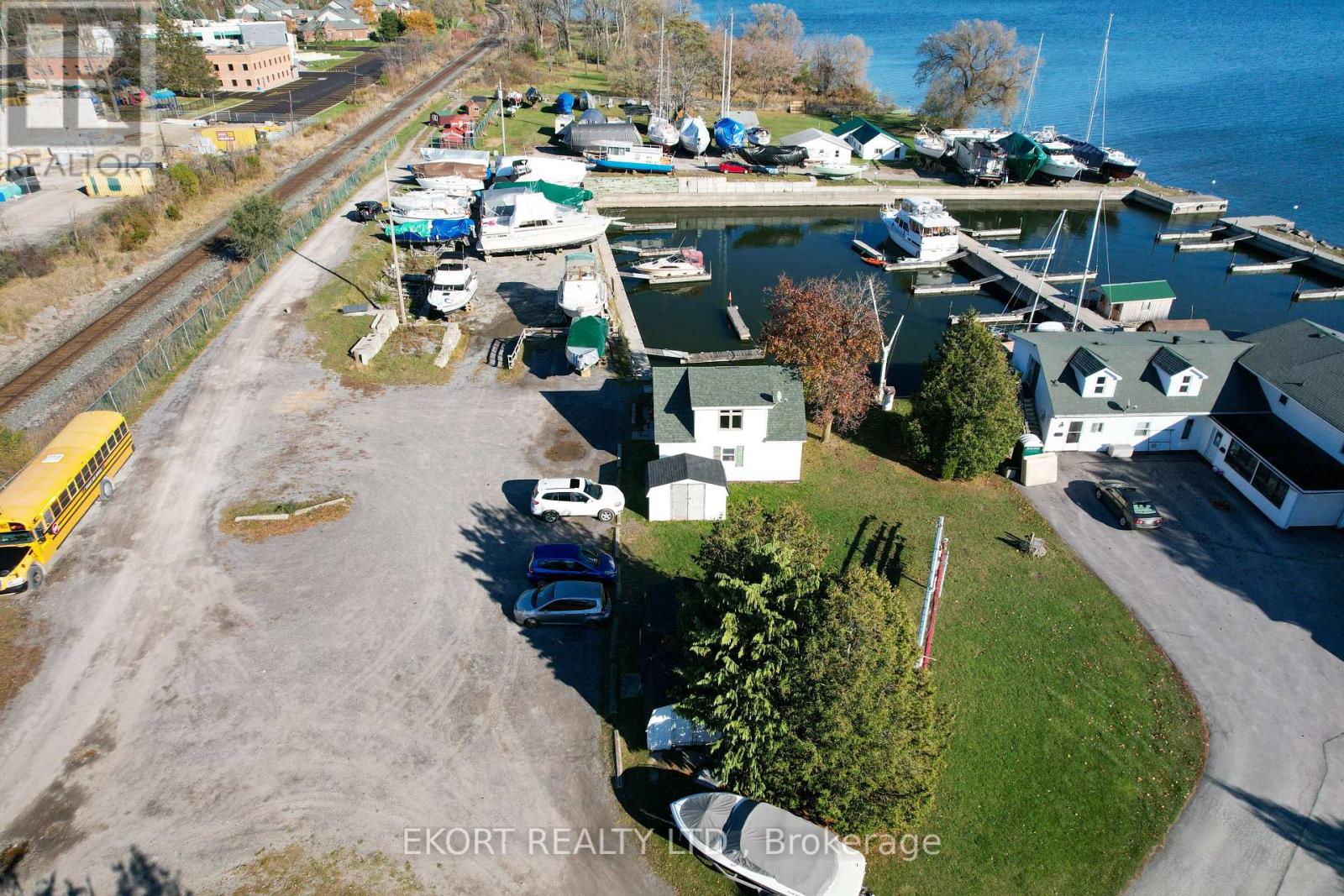 9 WILKIE ST