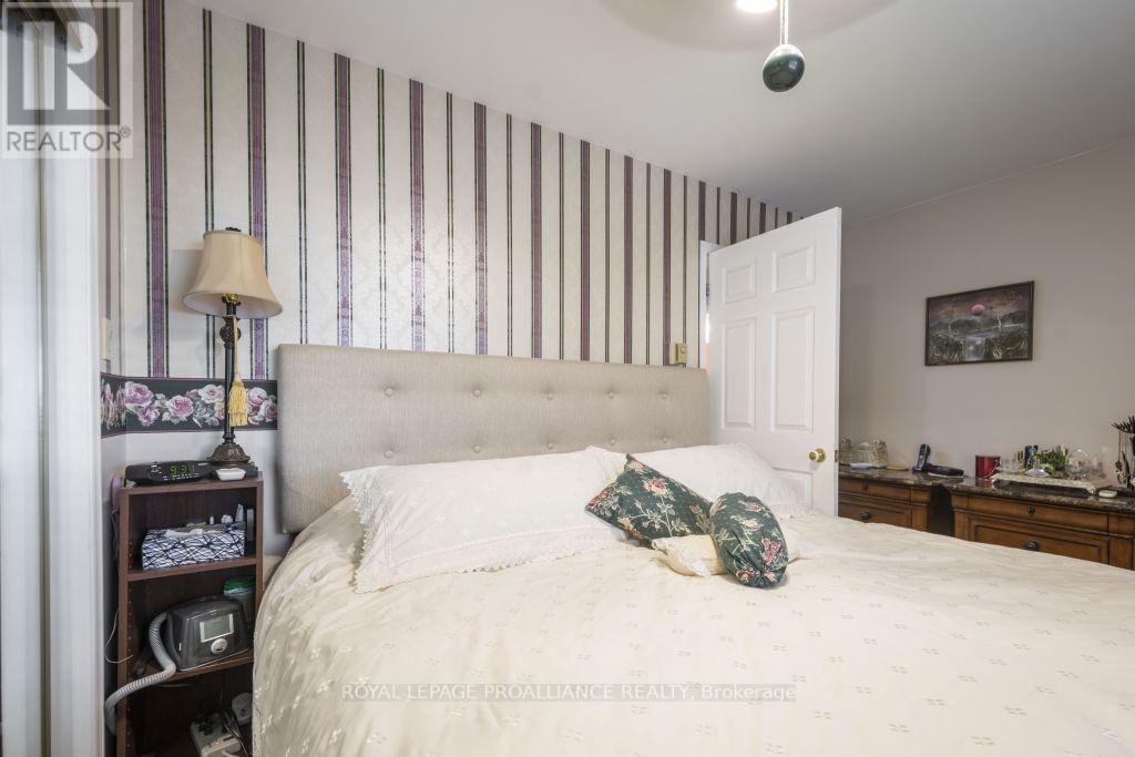 11438 C LOYALIST PKWY N