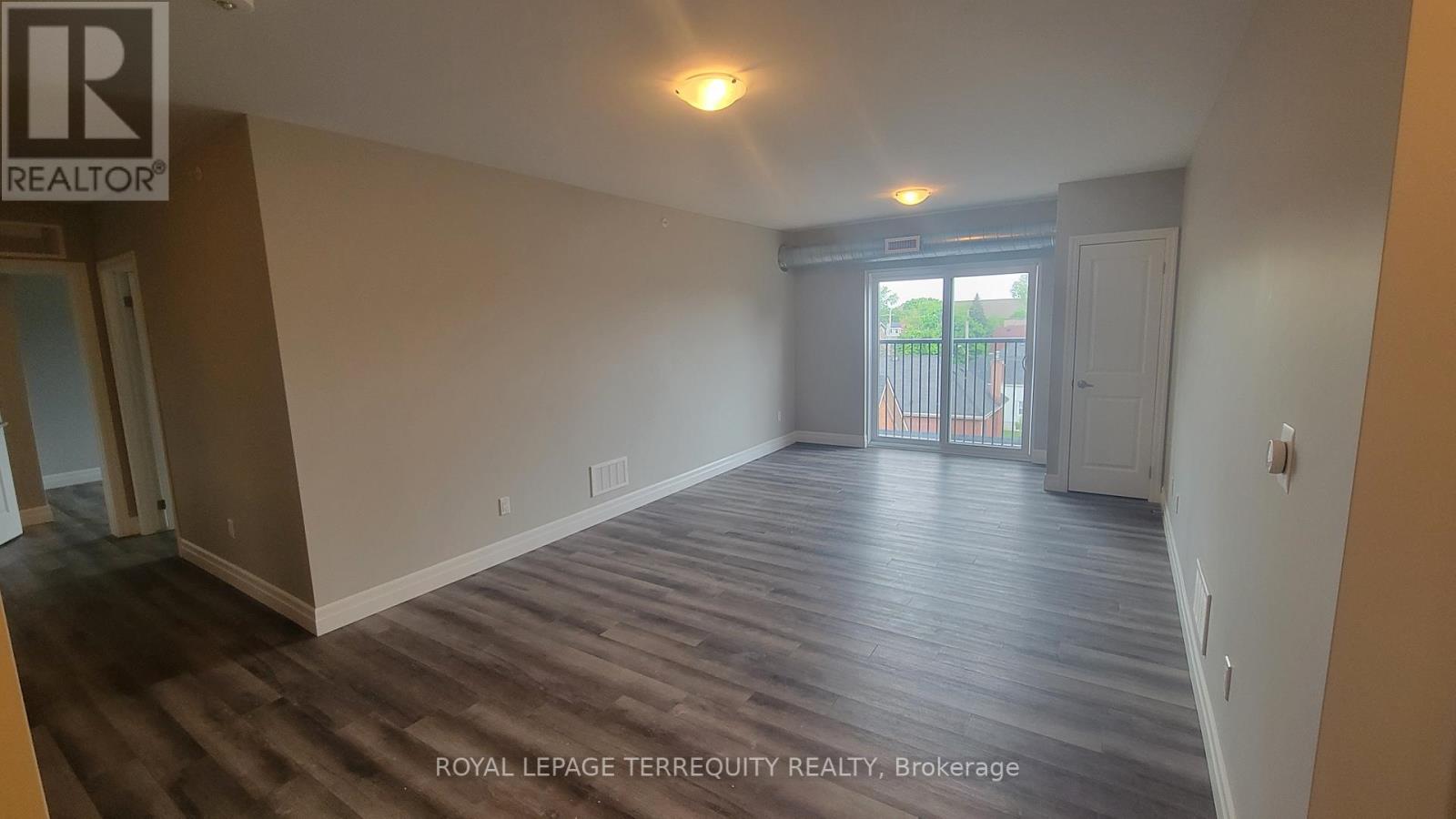 #417 -501 FRONTENAC ST, #417