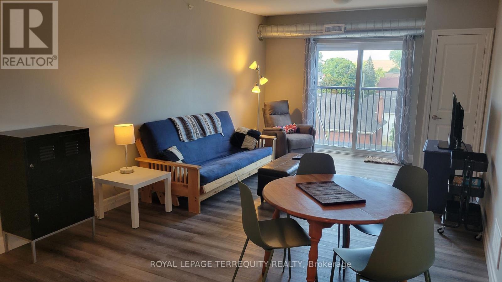 #417 -501 FRONTENAC ST, #417