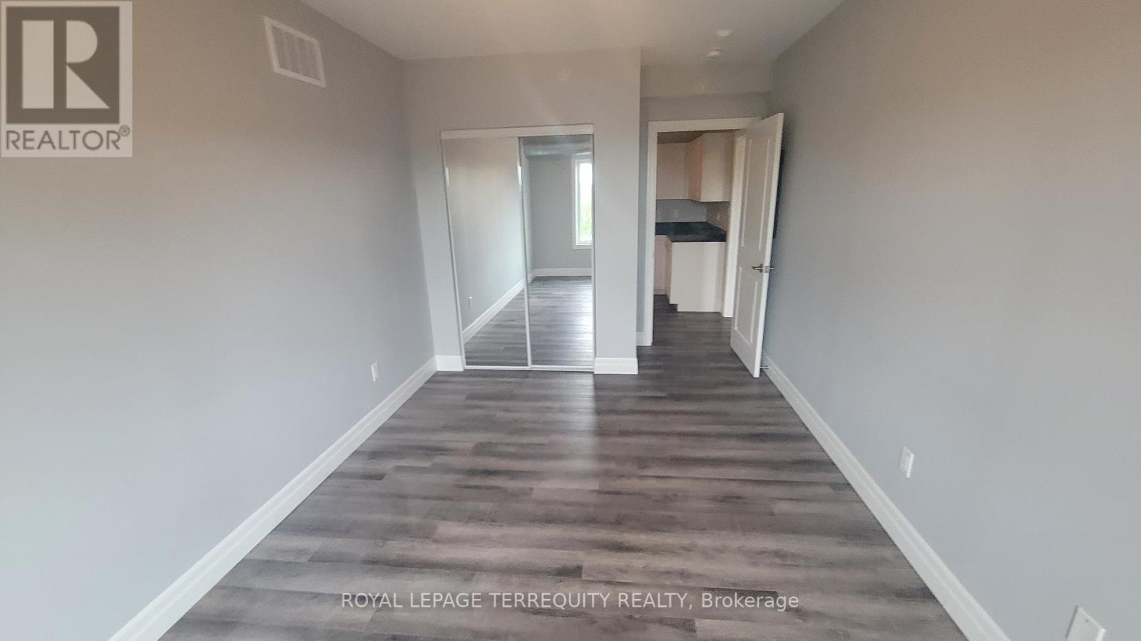 #417 -501 FRONTENAC ST, #417