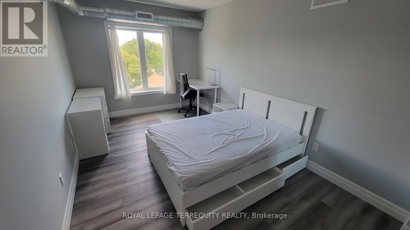 #417 -501 FRONTENAC ST, #417