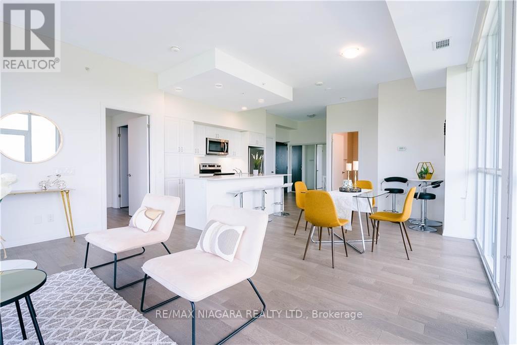 #802 -7711 GREEN VISTA GATE, #802