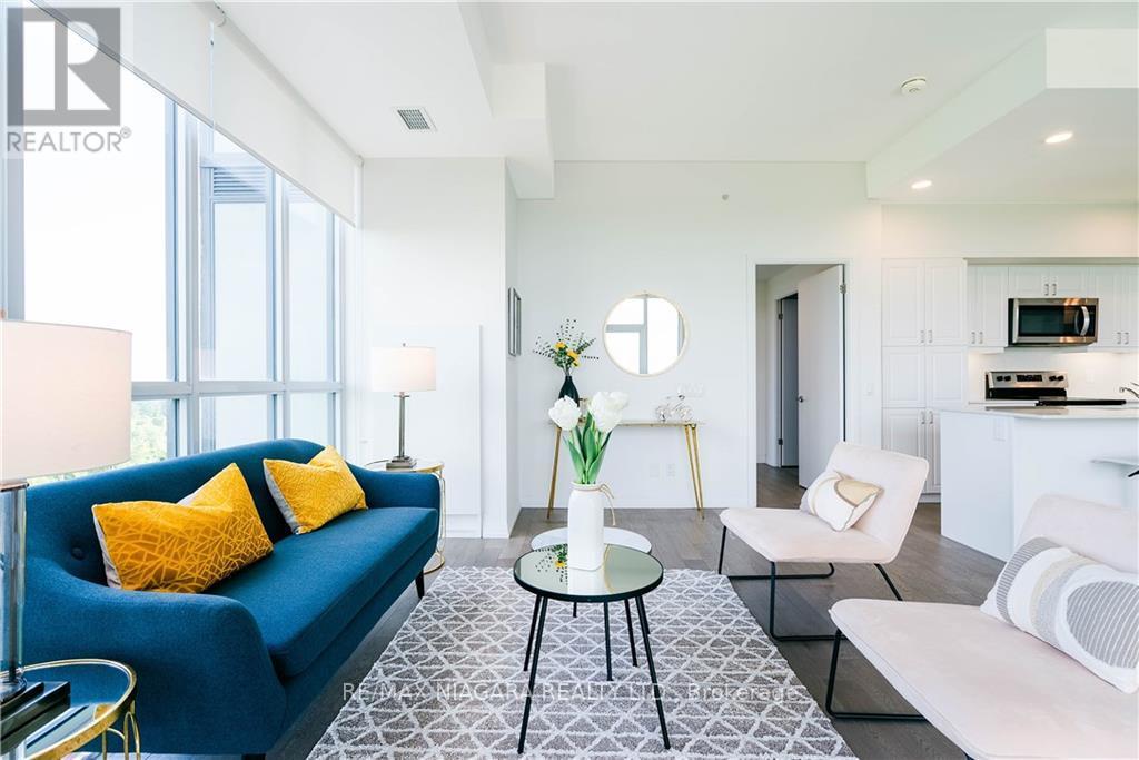 #802 -7711 GREEN VISTA GATE, #802