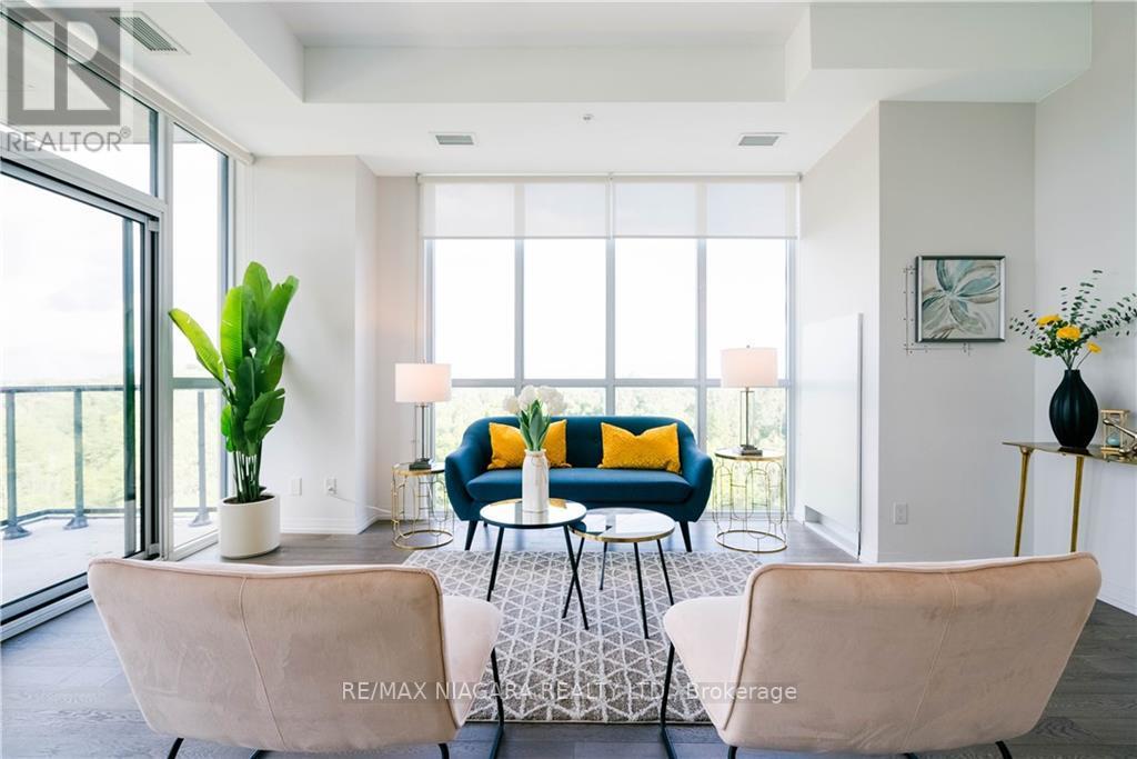 #802 -7711 GREEN VISTA GATE, #802