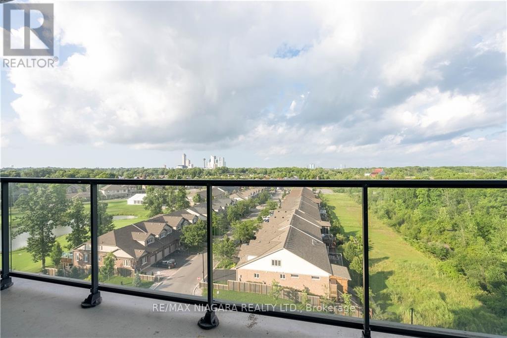 #802 -7711 GREEN VISTA GATE, #802