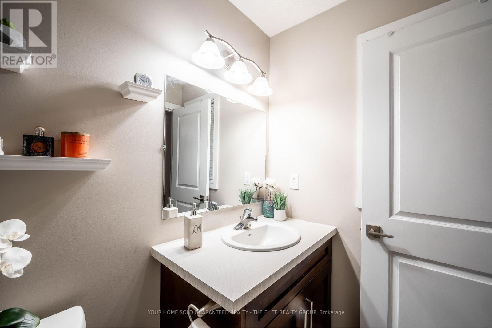 #10 -292 FALCON DR, #10