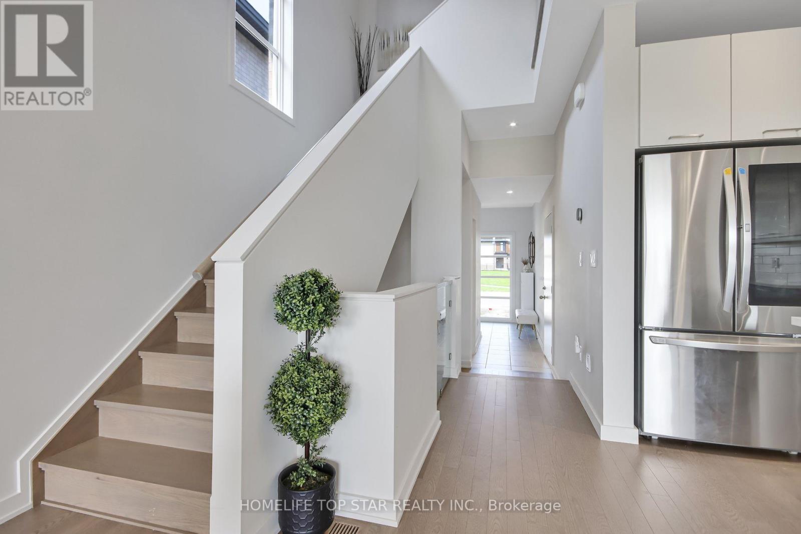 248 SHUTTLEWORTH DR