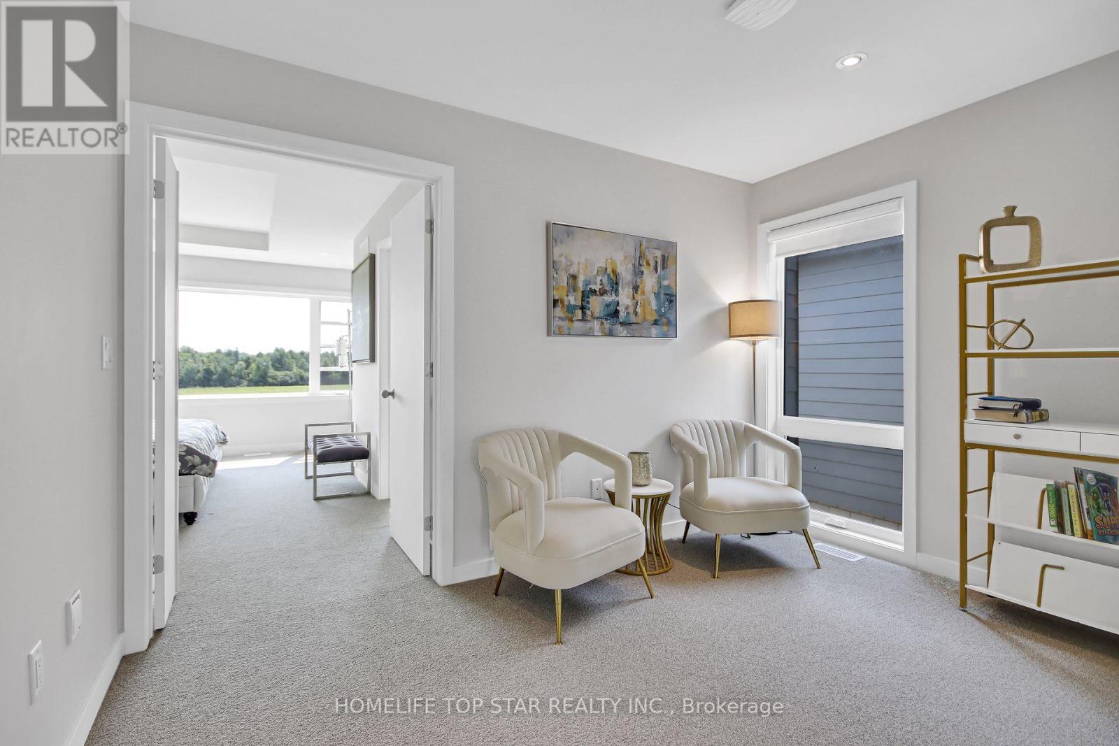 248 SHUTTLEWORTH DR