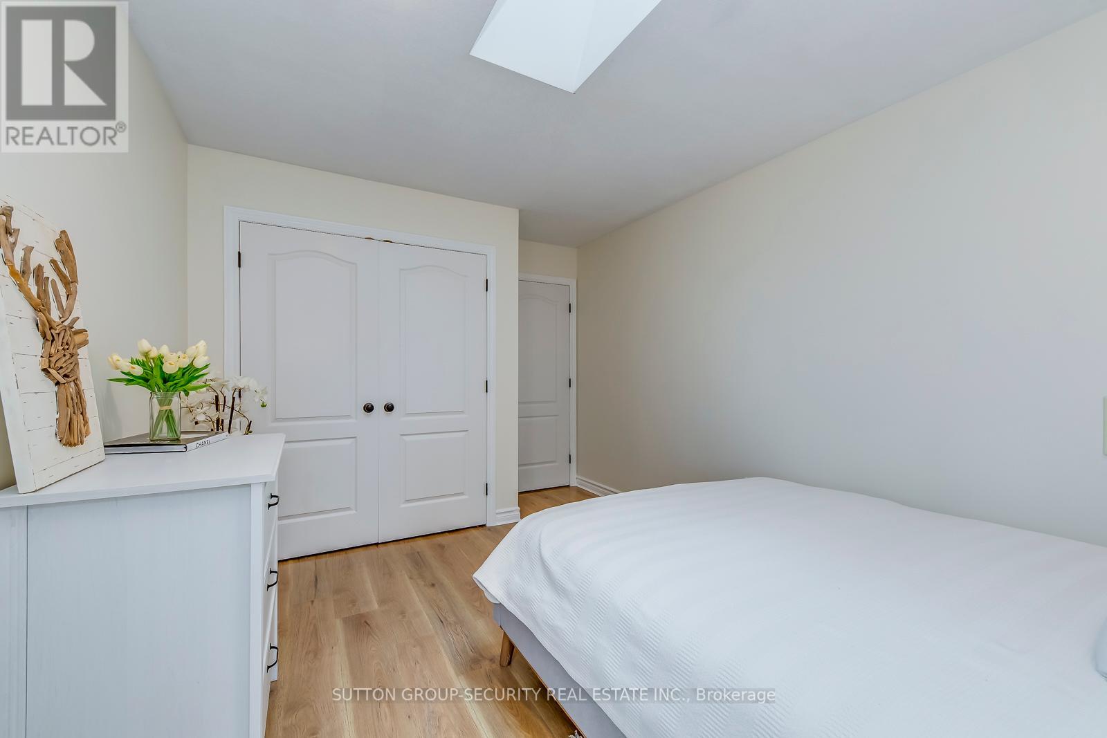 4486 WELLINGTON RD 32
