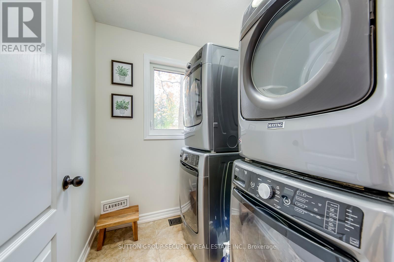 4486 WELLINGTON RD 32