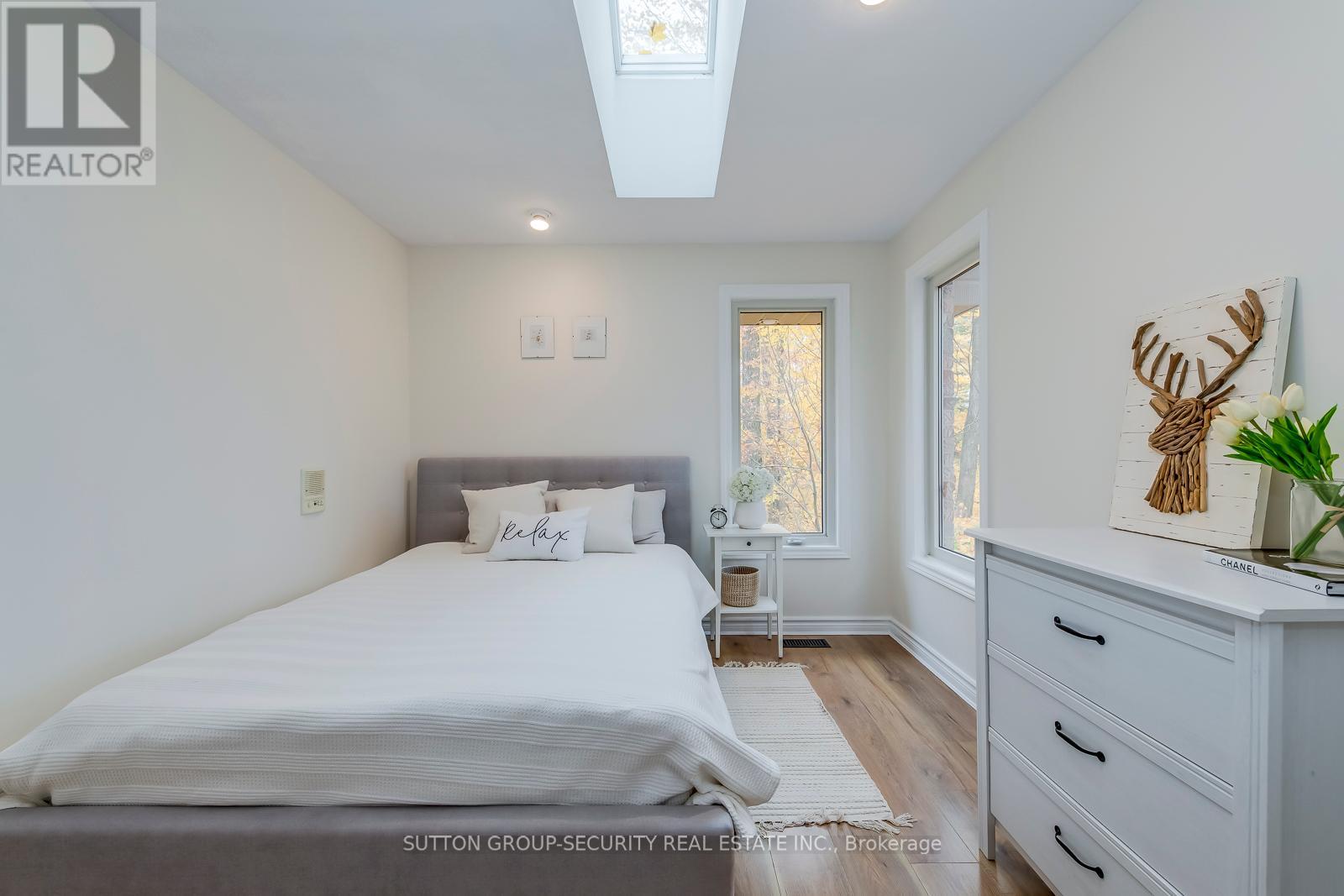4486 WELLINGTON RD 32