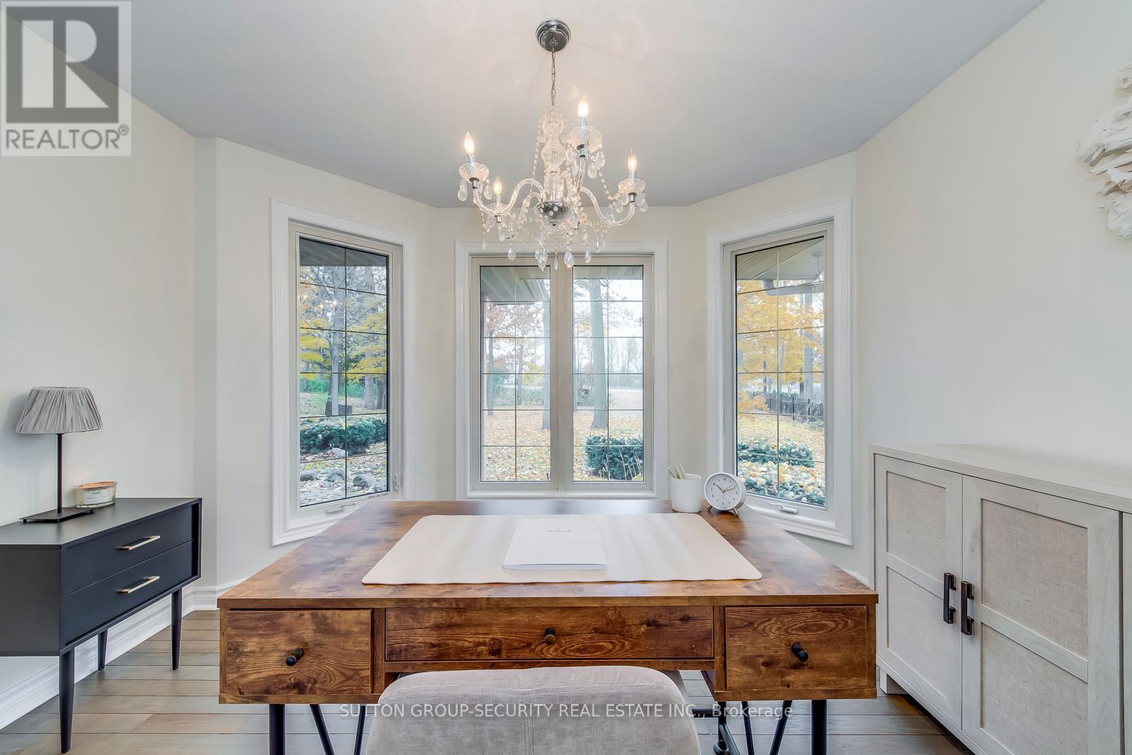 4486 WELLINGTON RD 32