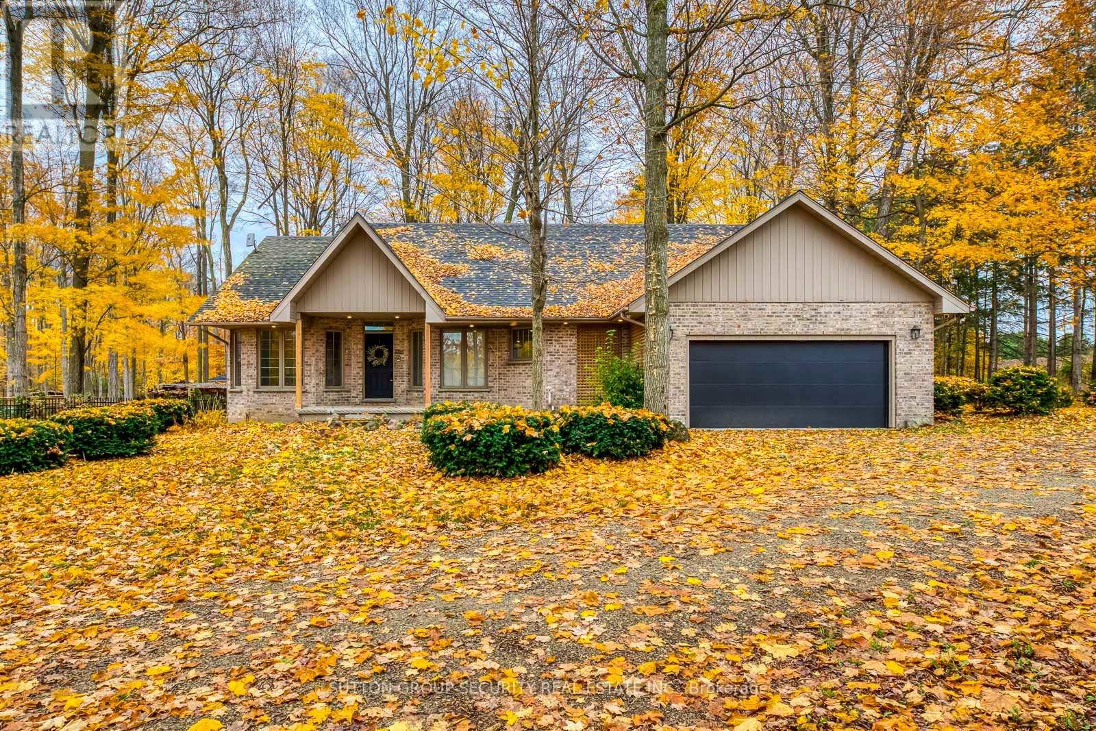 4486 WELLINGTON RD 32