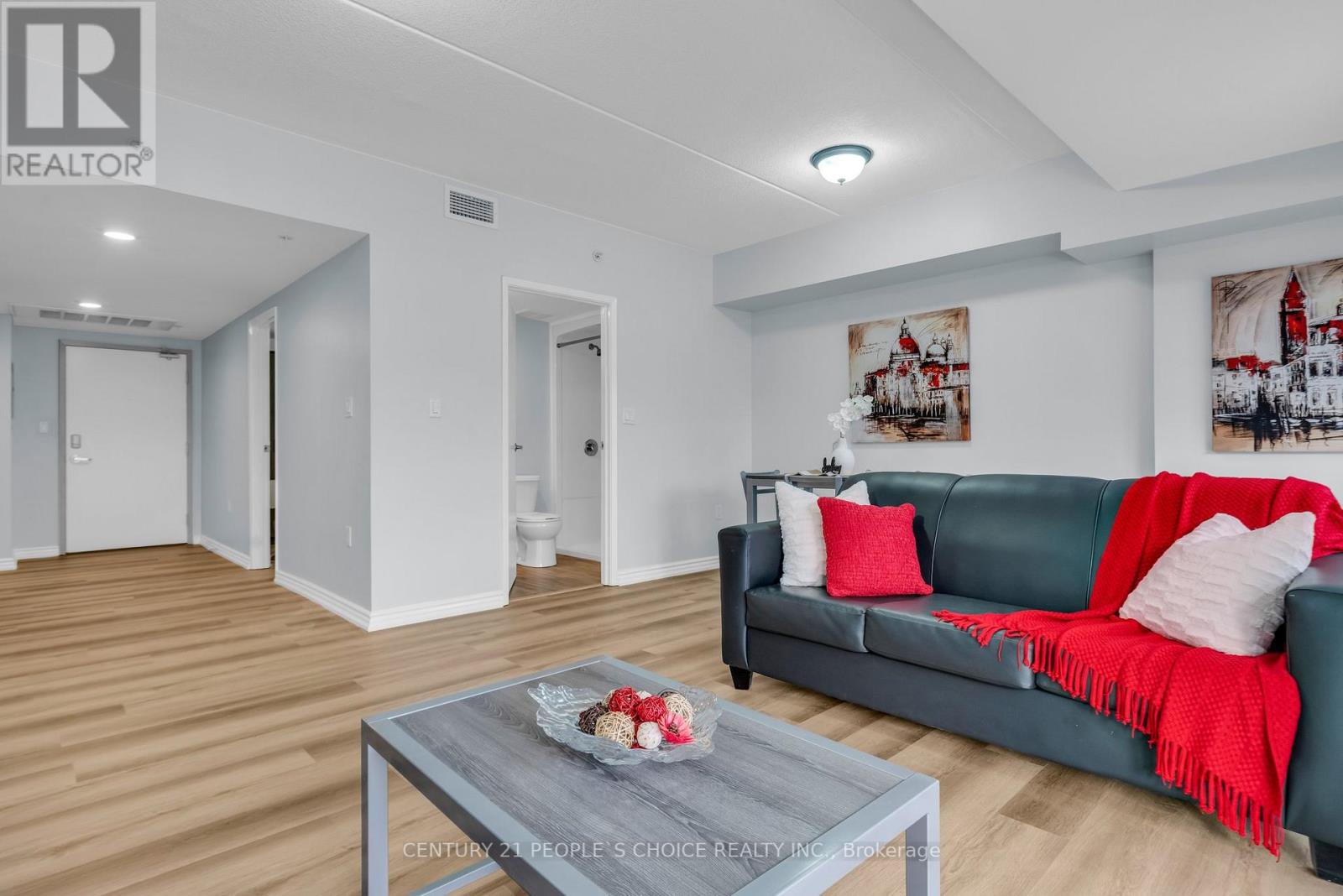 #B 109 -275 LARCH ST S, #B 109
