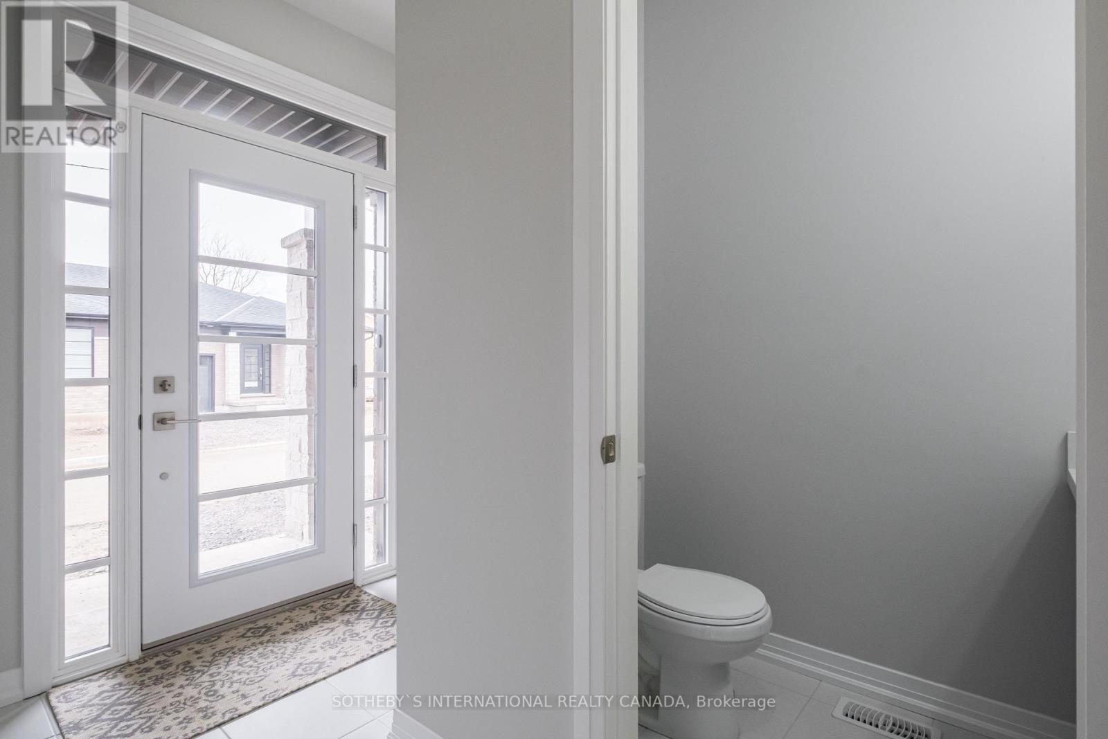 #40 -550 GREY ST, #40