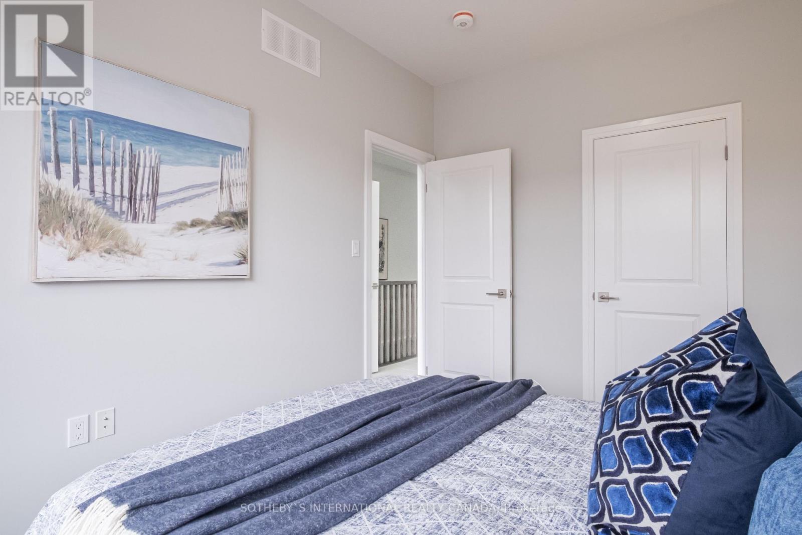 #40 -550 GREY ST, #40