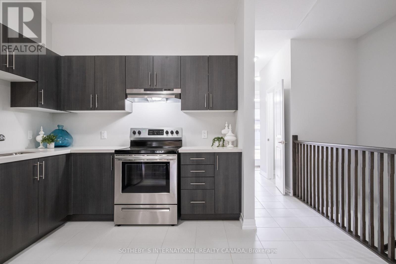 #40 -550 GREY ST, #40