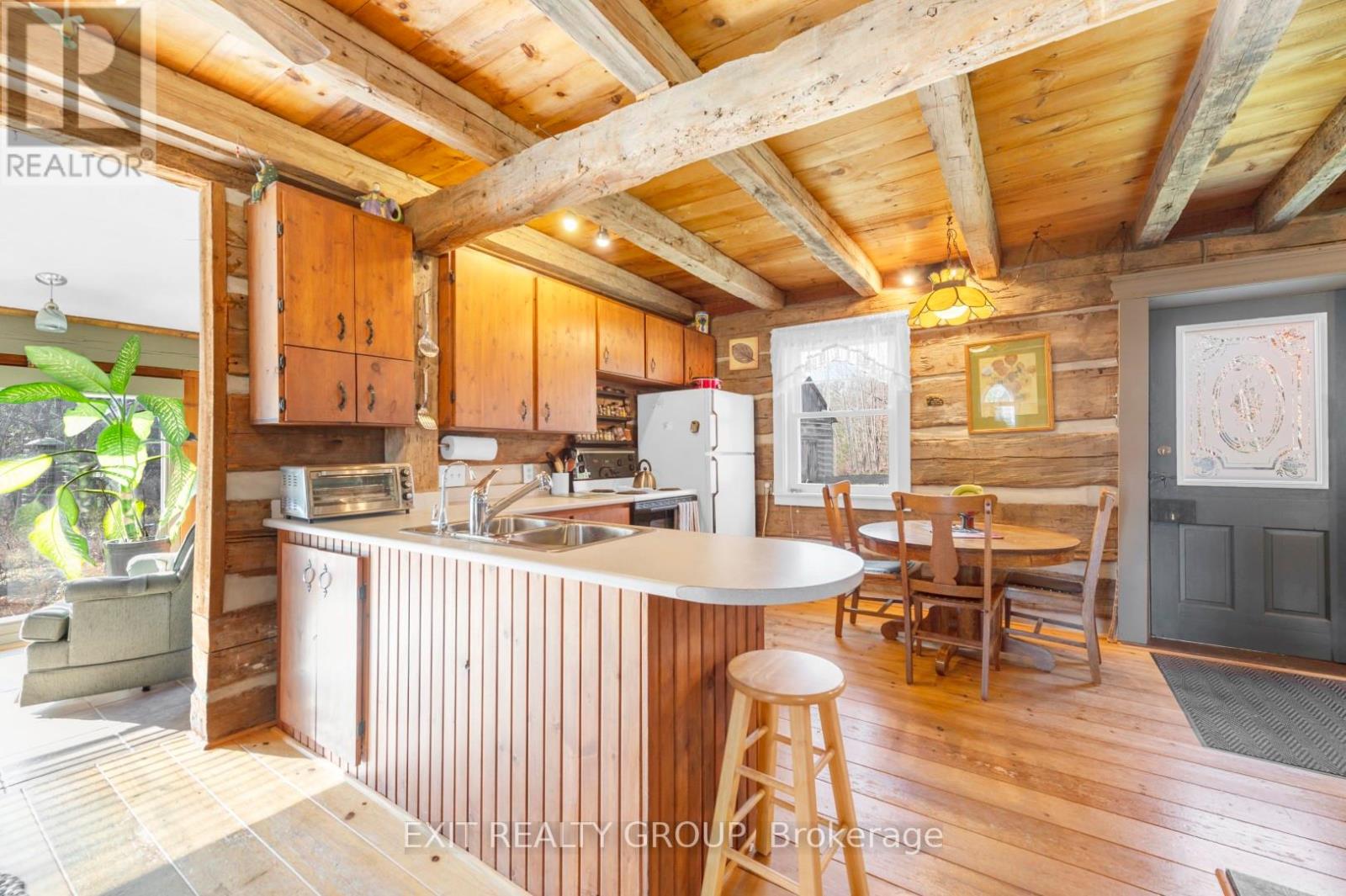 583 LAHEY RD