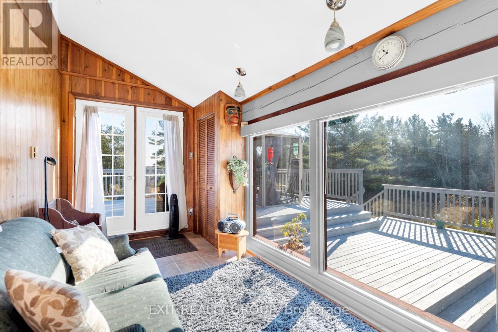 583 LAHEY RD