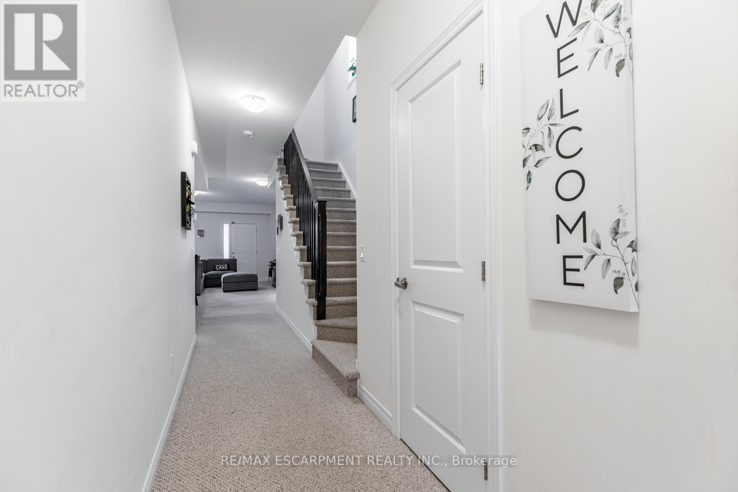 #62 -77 DIANA AVE, #62