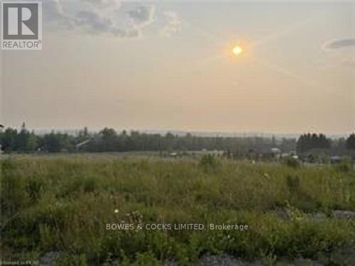 #LOT 6 -13 COUNTRY PL, #Lot 6