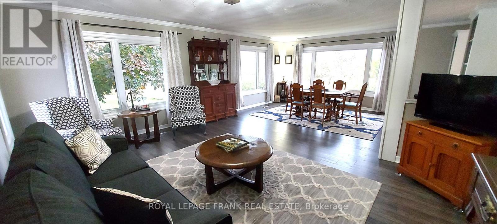 37 DEMPSEY RD
