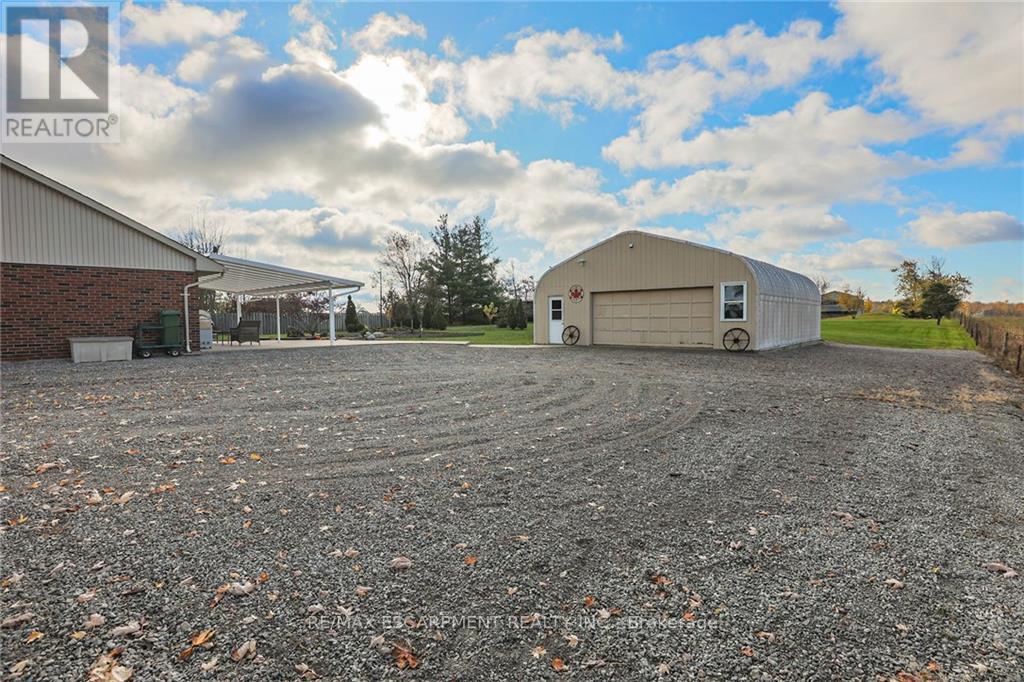 88 KEMP RD E