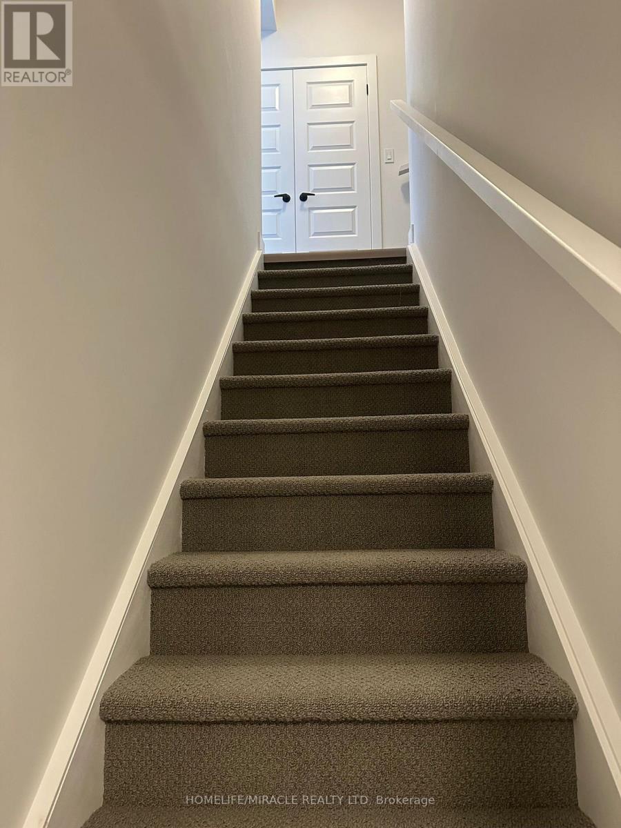 #56 -99 ROGERS ST, #56