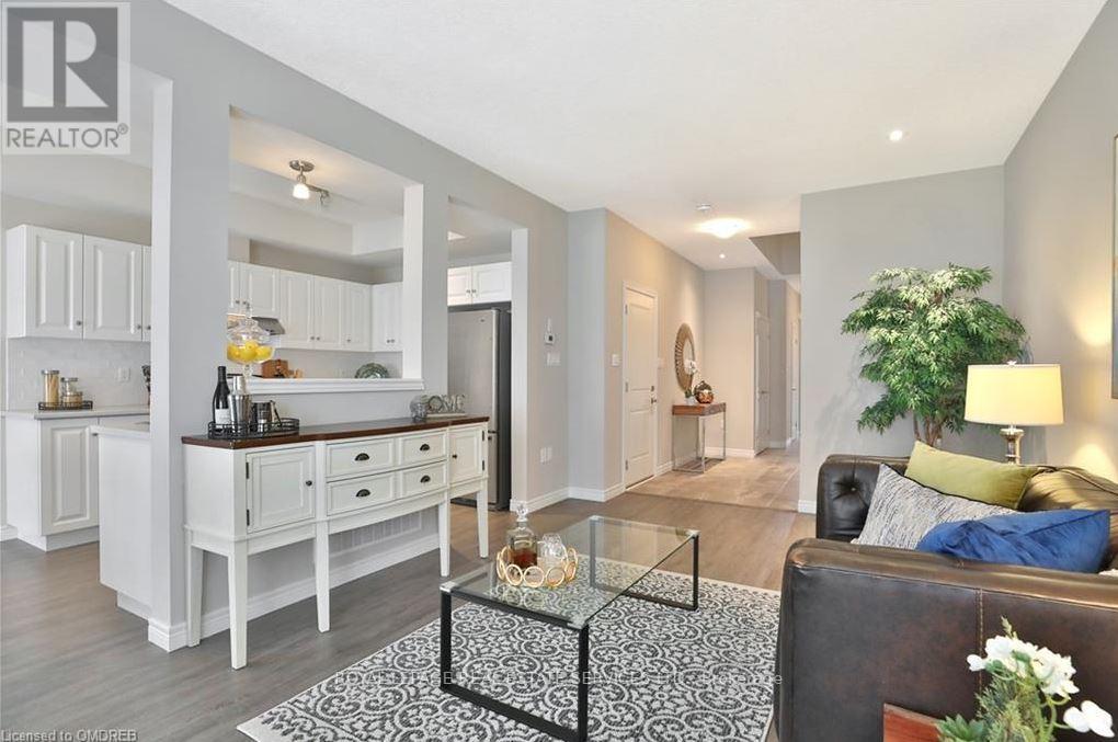 17 WHITE STAR LANE