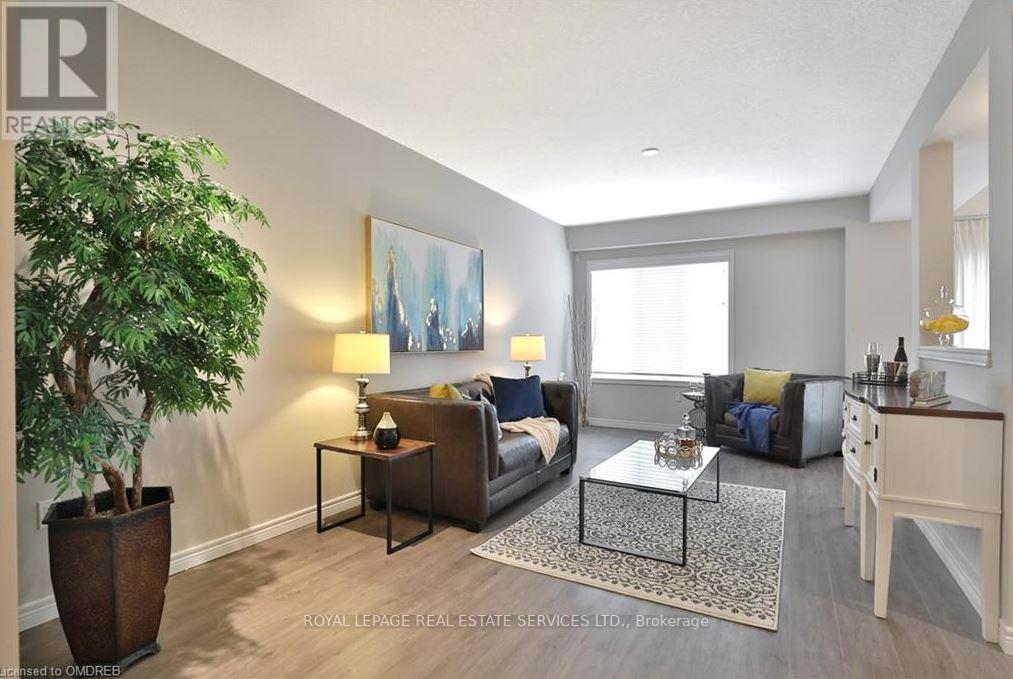 17 WHITE STAR LANE